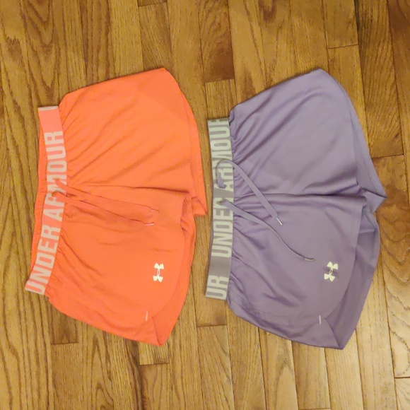 Under Armour Pants - Set of 2 Under Armour Shorts Heat Gear